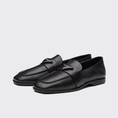 프라다 남성 클래식 블랙 로퍼 - Mens Black Loafer - pra02676x