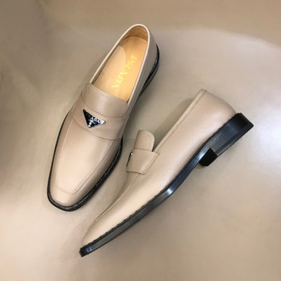 프라다 남성 클래식 베이지 로퍼 - Mens Beige Loafer - pra02682x