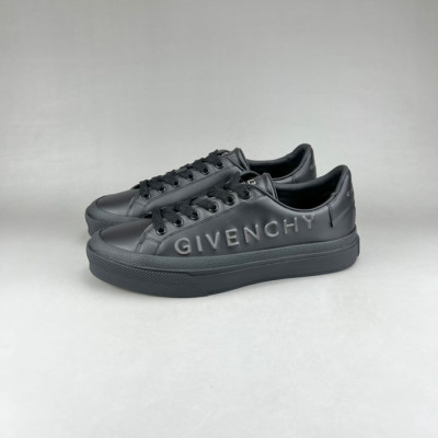 지방시 남성 클래식 블랙 스니커즈 - Mens Black Sneakers - giv0830x