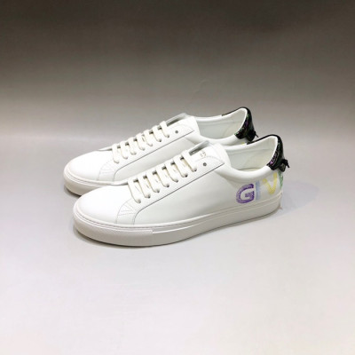 지방시 남성 클래식 화이트 스니커즈 - Mens White Sneakers - giv0841x