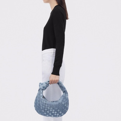 보테가베네타 여성 블루 조디백 - Bottega Veneta Womens Blue Tote Bag - bv07x