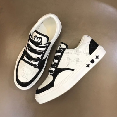 루이비통 남성 블랙 스니커즈 - Louis vuitton Mens Black Sneakers - lv517x