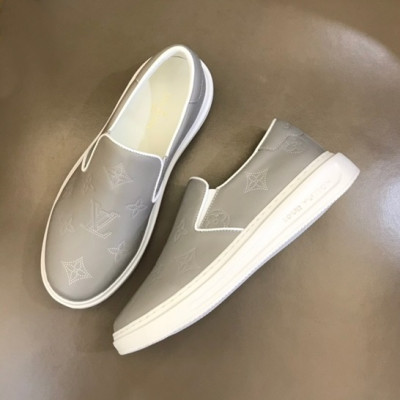 루이비통 남성 모던 그레이 로퍼 - Louis vuitton Mens Gray Loafer - lv526x