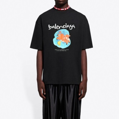 발렌시아가 남성 크루넥 블랙 반팔티 - Balenciaga Mens Black Short sleeved T-shirts - ba182x