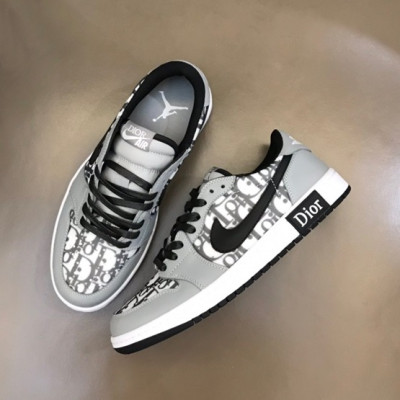 디올 남성 그레이 스니커즈 - Dior Mens Gray Sneakers - di338x