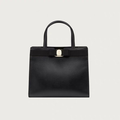 페라가모 여성 블랙 토트백 - Ferragamo Womens Black Tote Bag - sf34x