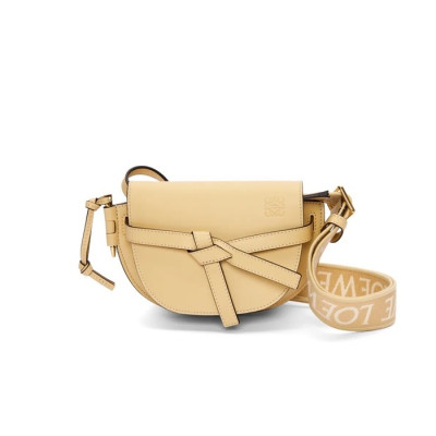 로에베 여성 베이지 크로스백 - Loewe Womens Beige Cross Bag - loe776x