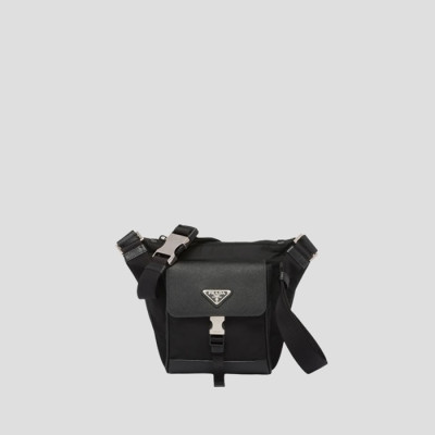 프라다 남성 리나일론 및 사피아노 가죽 숄더 백2VH160【매장-200만원대】 - Prada Mens Black Cross Bag - pr705x