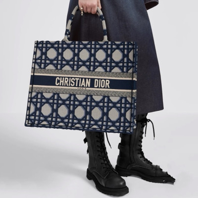 디올 여성 네이비 북토트 - Dior Womens Navy Book Tote - ba04x