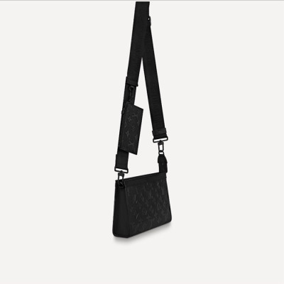 루이비통 남성 크로스백 M81018 - Louis vuitton Mens Black Cross Bag - lvb91x