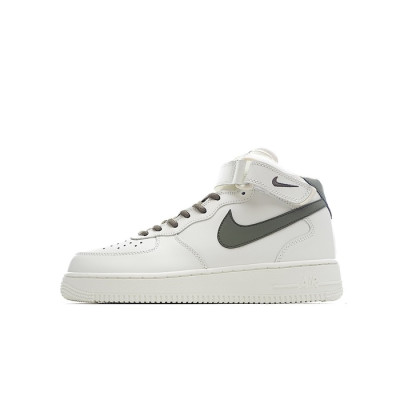 나이키 남/녀 카키 하이탑 스니커즈 - Nike Air Force 1 Unisex Sneakers - nis449x