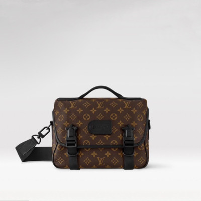 루이비통 남성 트레일 메신저 백 M46972 - Louis vuitton Mens Trail Bag - lvb1713x