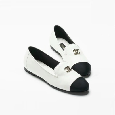 샤넬 여성 화이트 에스파듀 - Chanel Womens White Slip-ons - chs1473x